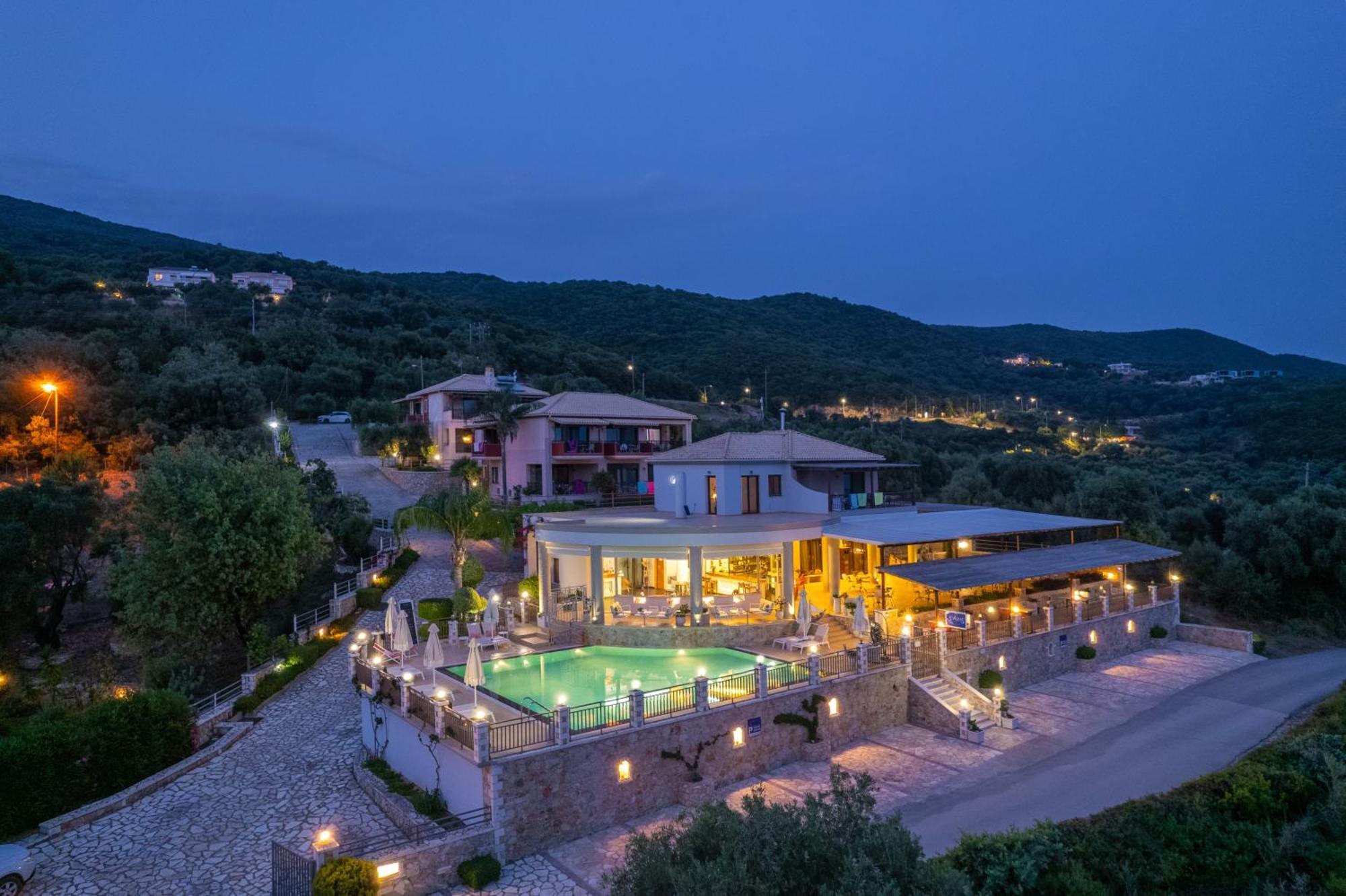 3Aktes Suites & Studios Сівота Екстер'єр фото